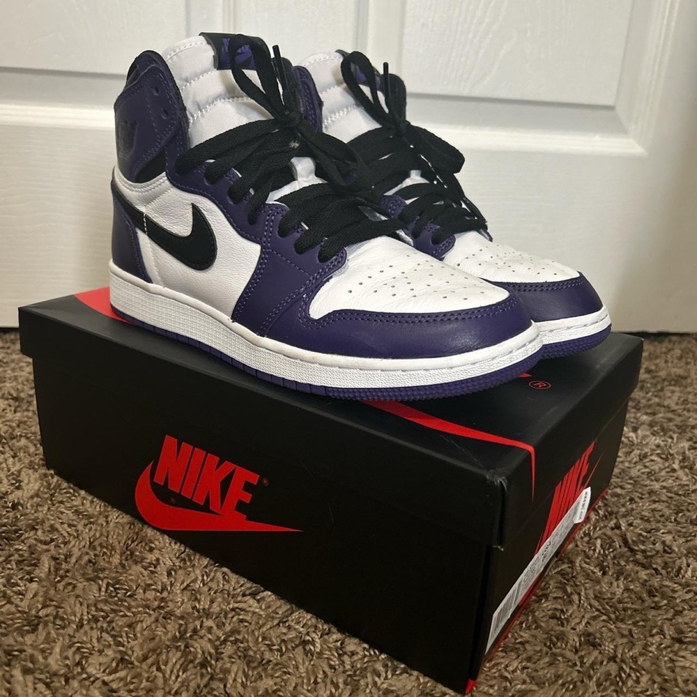 Air Jordan 1 “Court Purple”